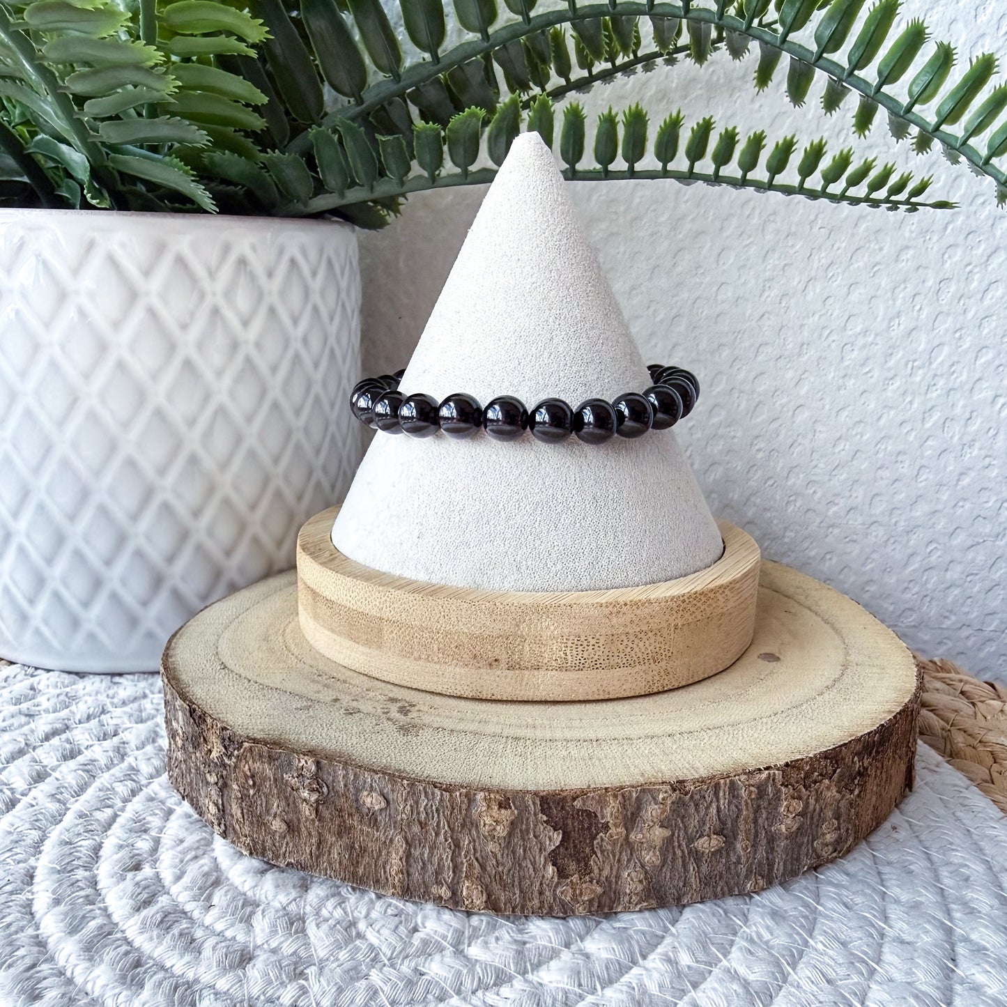 Bracelet Spinelle noir – protection & ancrage