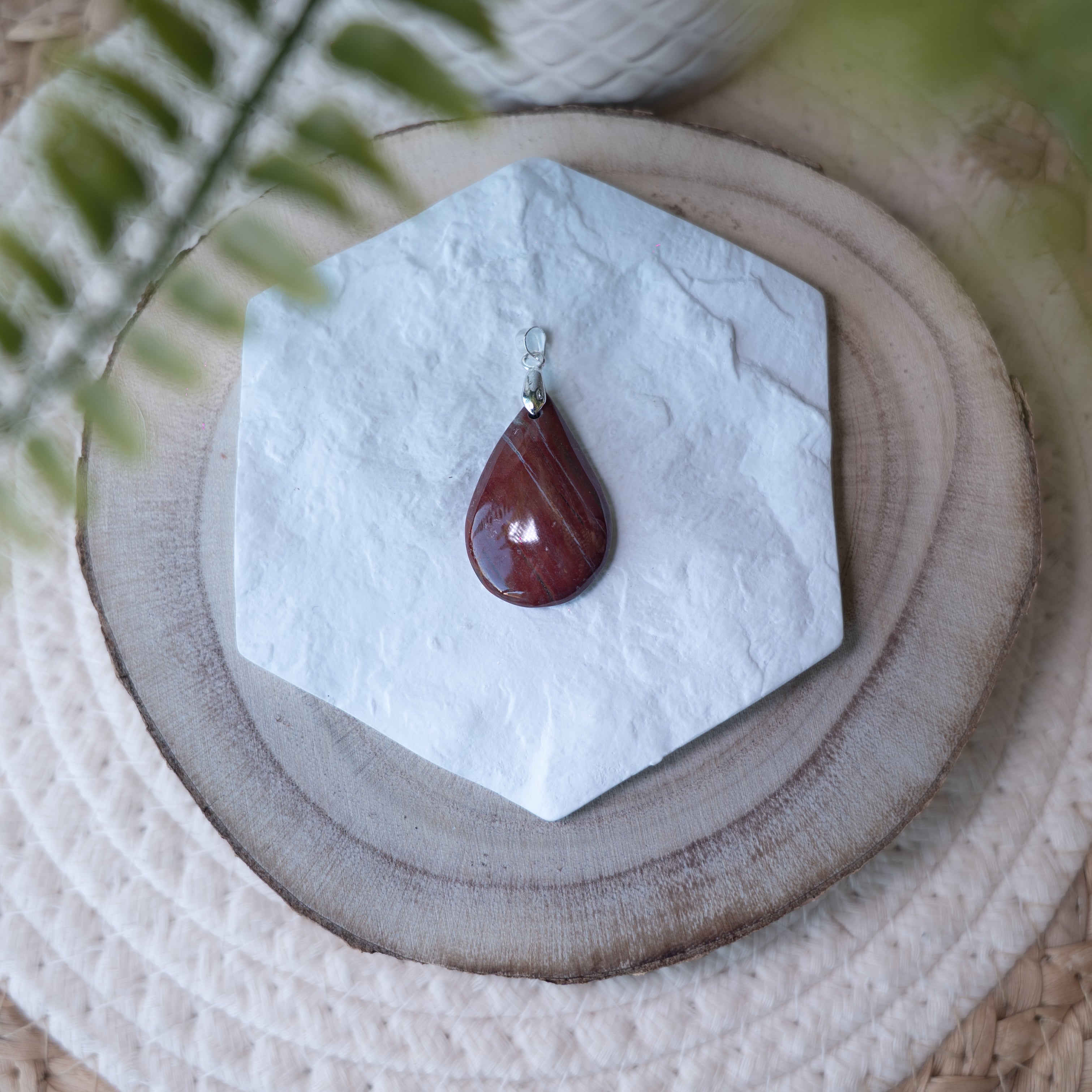 Pendentif bois fossile 