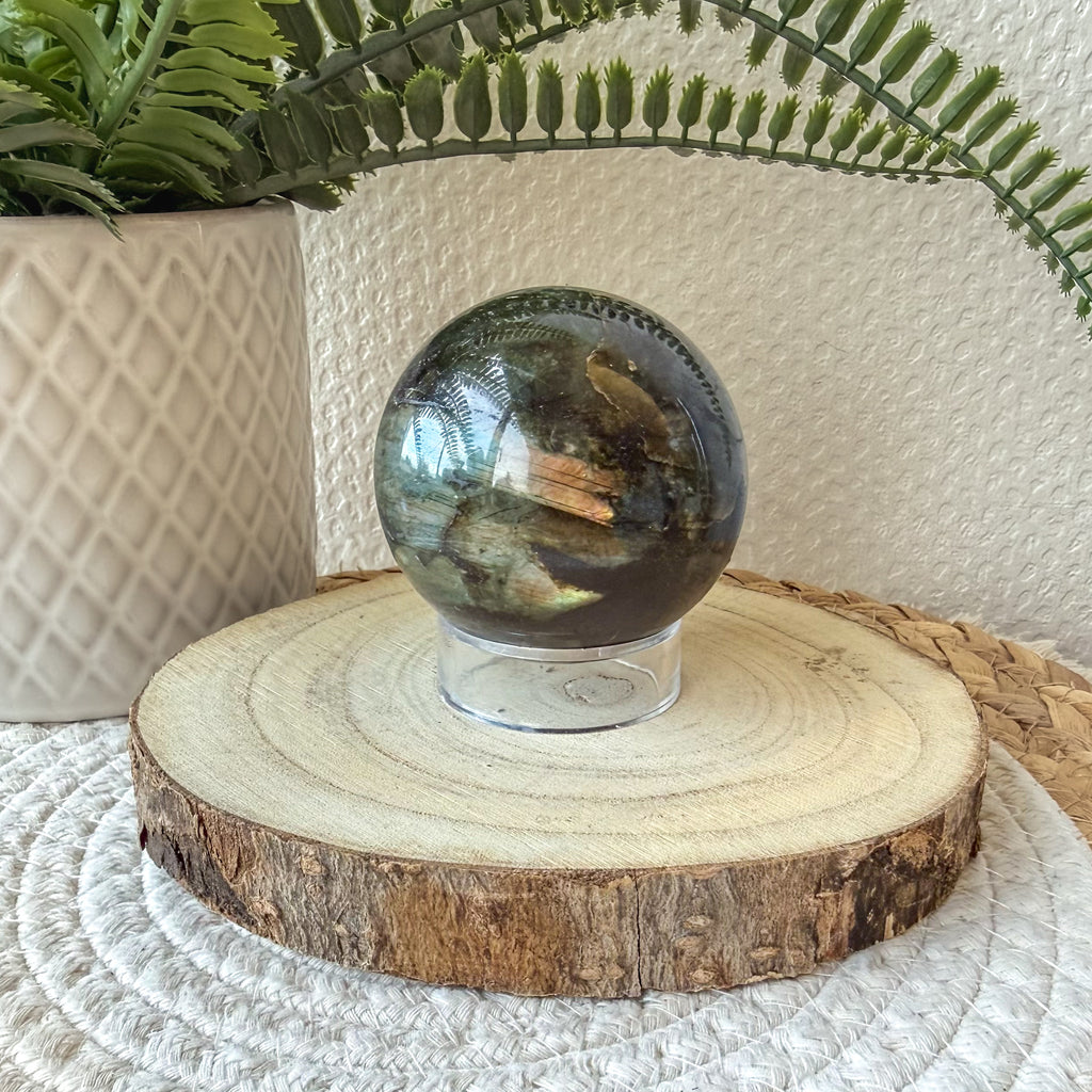 LABRADORITE