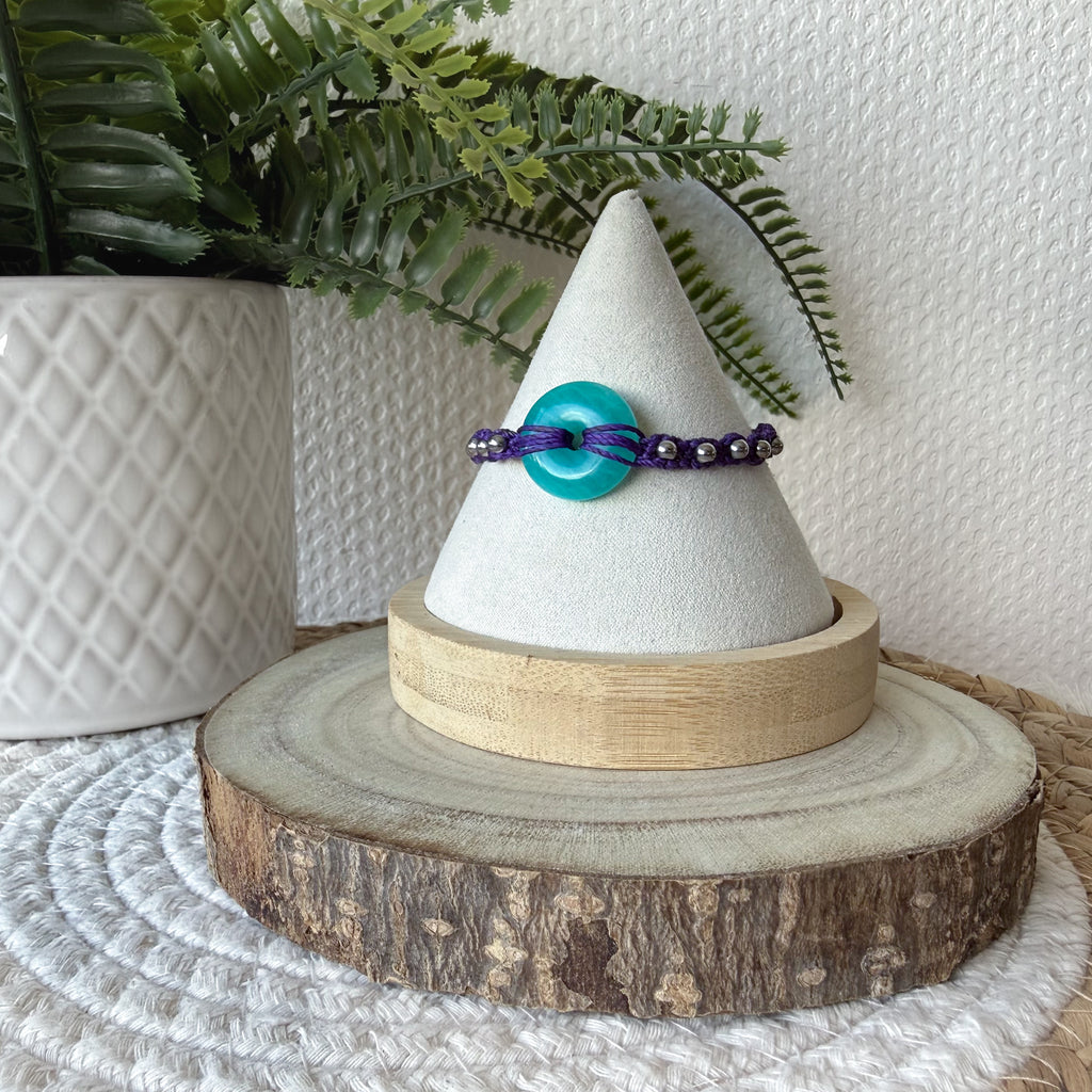 Bracelet en micro macramé fait main – Bijou artisanal bohème ajustable | Les Créas d’Andy