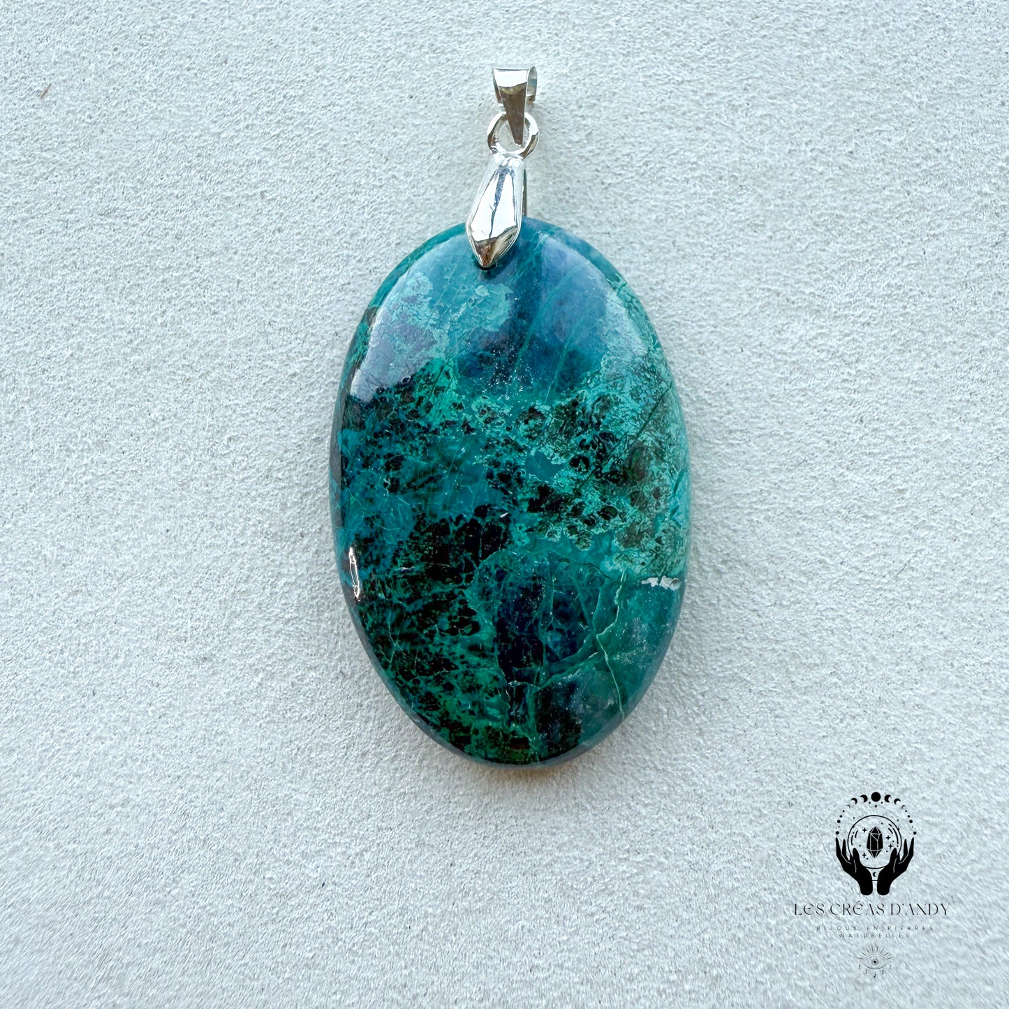 CHRYSOCOLE SUR QUARTZ