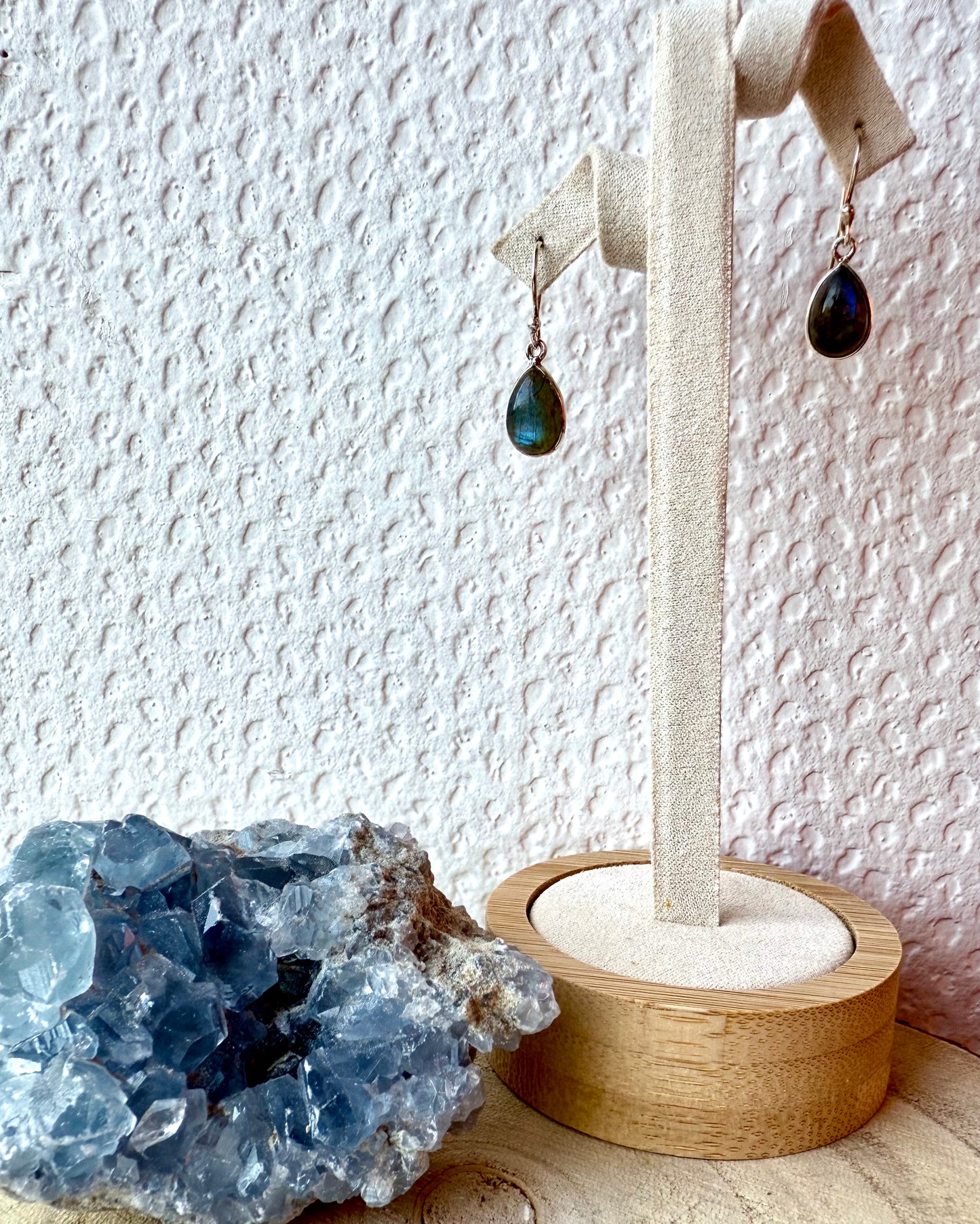 BOUCLES D’OREILLES LABRADORITE