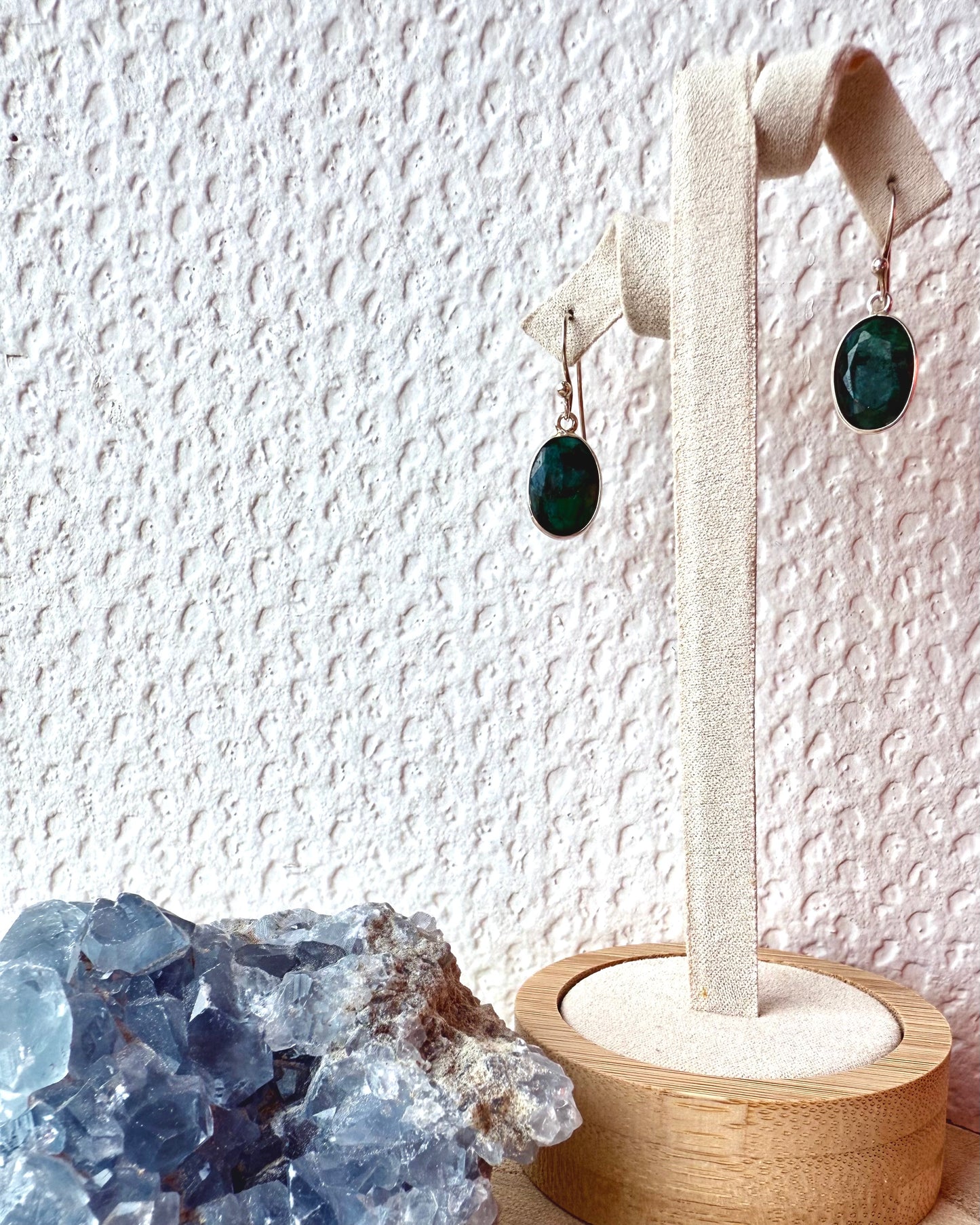 BOUCLES D’OREILLES ÉMERAUDE INDIENNE