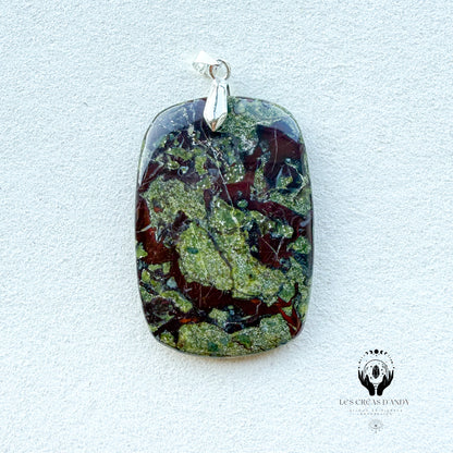 JASPE HELIOTROPE (JASPE SANG DE DRAGON)