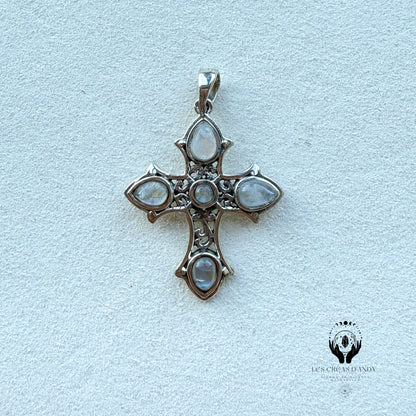 CROIX PIERRES NATURELLES ET ARGENT 925