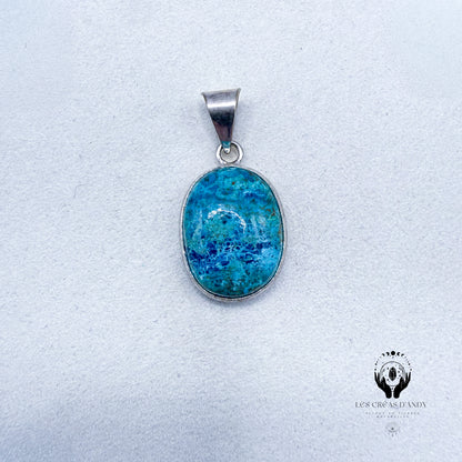 PENDENTIFS EN PIERRES NATURELLES