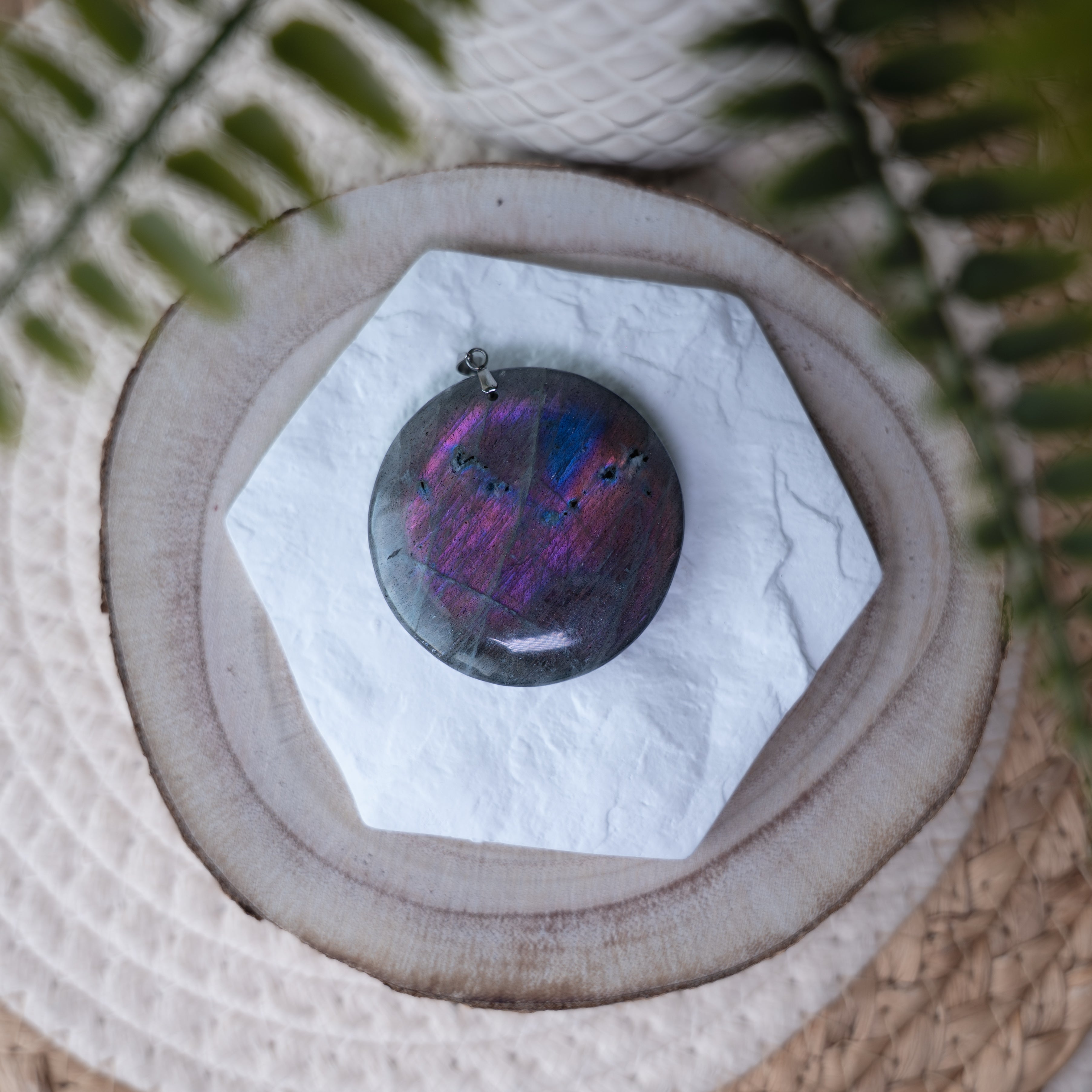 GRANDE LABRADORITE RONDE