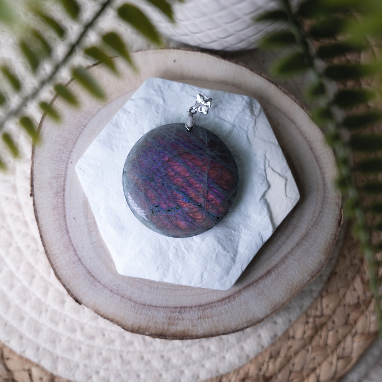 GRANDE LABRADORITE RONDE