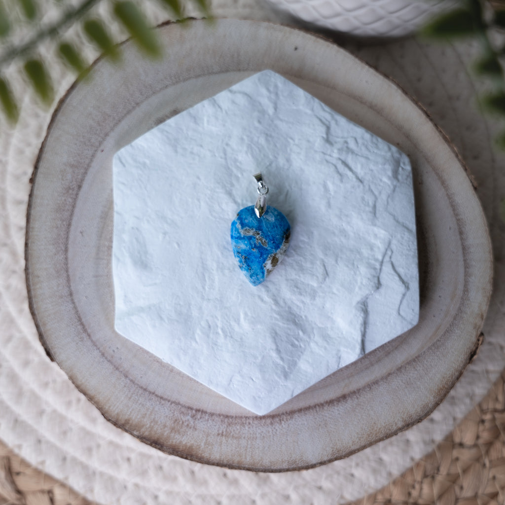 Pendentifs Afghanite – Pierre naturelle apaisante et spirituelle