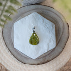 Pendentif Opale Verte – Pierre naturelle renouveau et apaisement