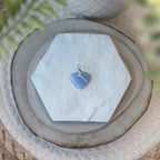 Pendentif Agate Blue Lace – Pierre naturelle communication et sérénité