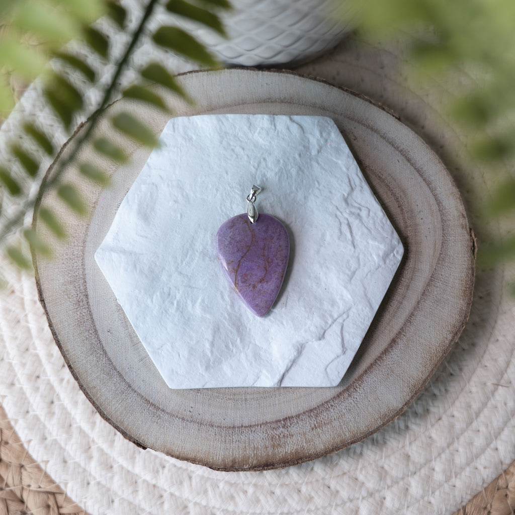 Pendentif Phosphosidérite – Pierre naturelle sérénité et apaisement