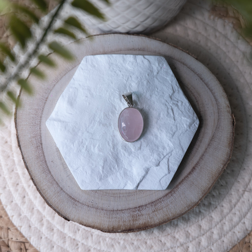 Pendentif Quartz Rose – Pierre naturelle amour et apaisement