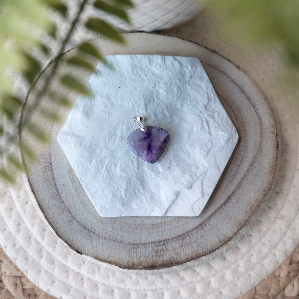 Pendentifs Améthyste – Pierre naturelle apaisante et anti-stress