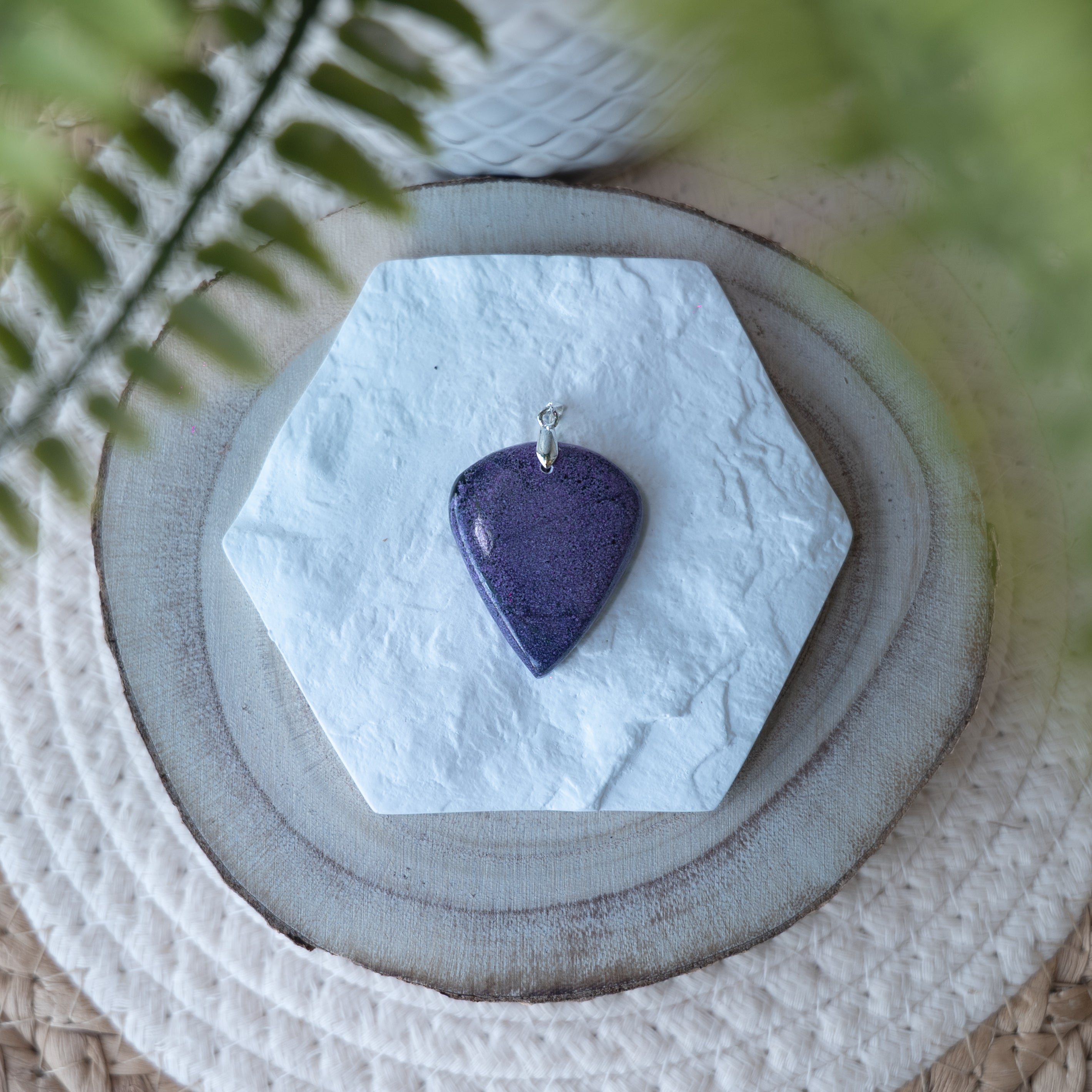 Pendentif Stichtite – Pierre naturelle apaisement et compassion