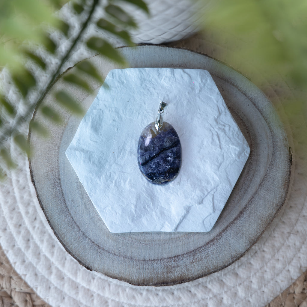 Pendentif Tiffany Stone – Pierre naturelle intuition et créativité