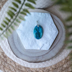 Pendentif Shattuckite Dioptase – Pierre naturelle intuition et transformation