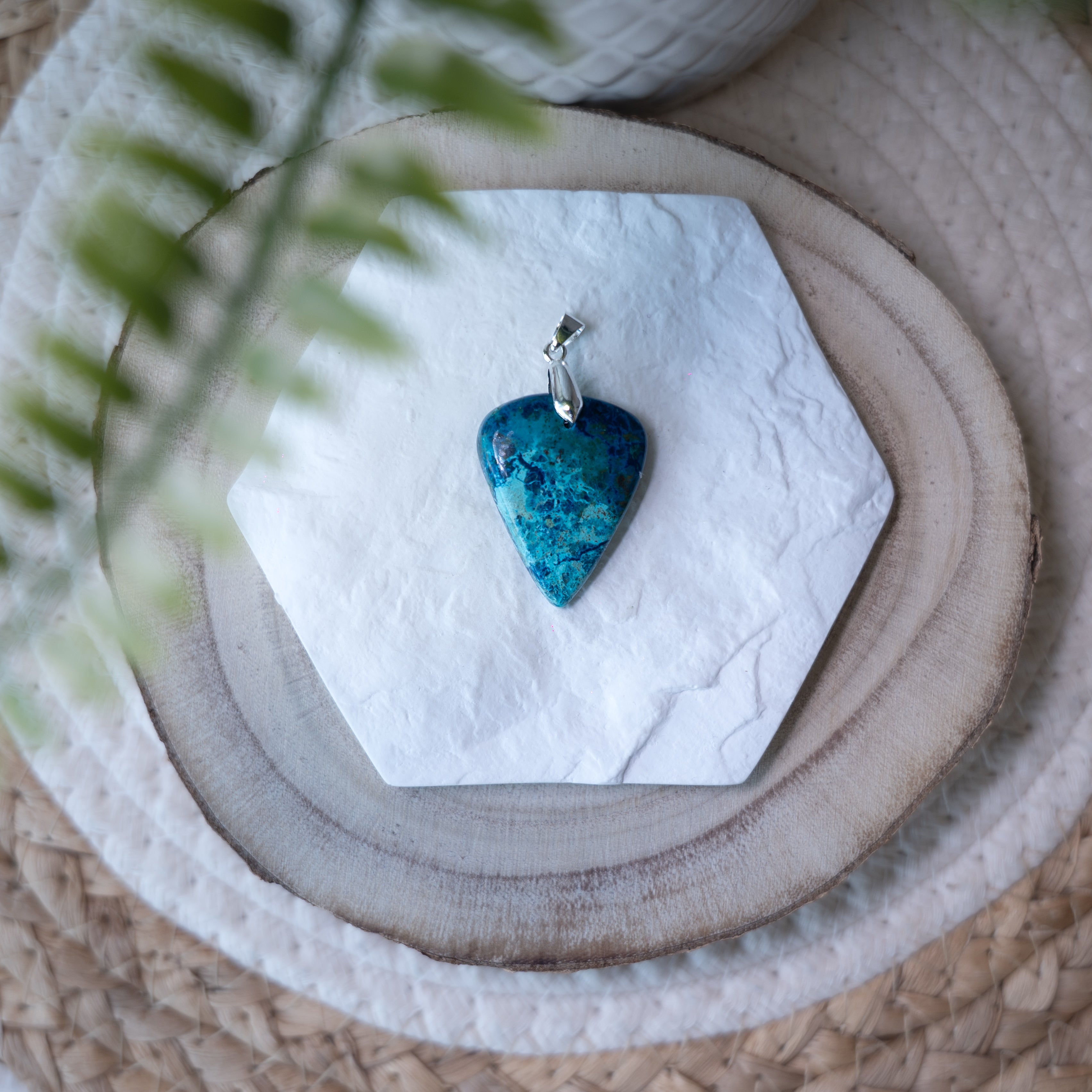 Pendentif Shattuckite Dioptase – Pierre naturelle intuition et transformation