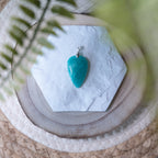 Pendentifs Amazonite – Pierre naturelle apaisante et expression de soi