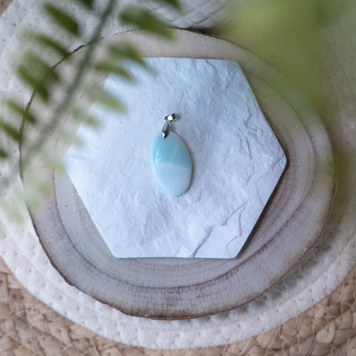 Pendentif Aragonite Bleue – Pierre naturelle apaisement et équilibre émotionnel