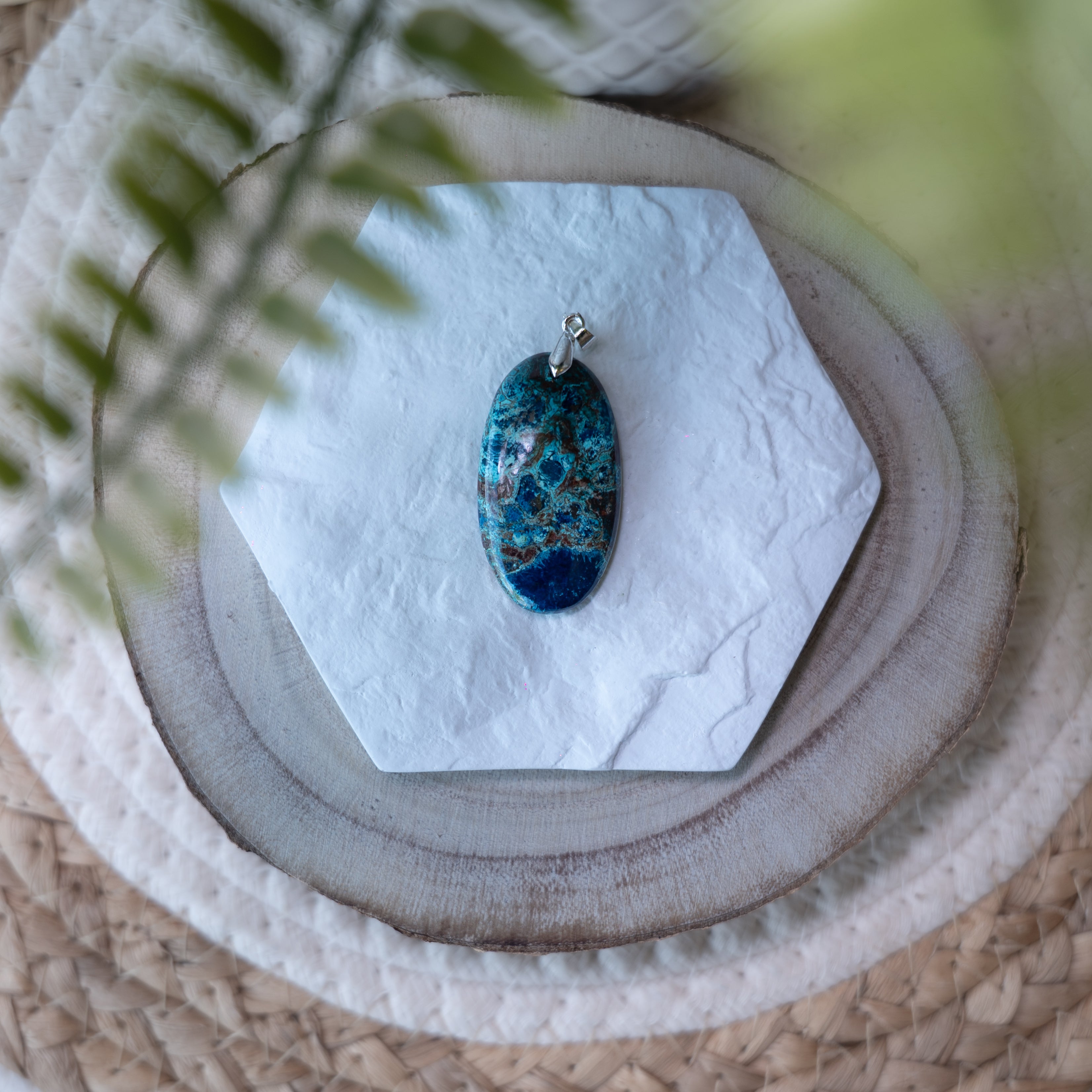 Pendentif Shattuckite – Pierre naturelle intuition et communication