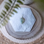 Pendentif Quantum Quattro – Pierre naturelle équilibre et transformation