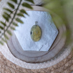 Pendentifs Préhnite – Pierre naturelle apaisante et harmonie émotionnelle