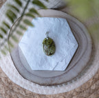 Pendentif Opale Verte – Pierre naturelle renouveau et apaisement