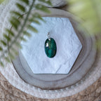 Pendentifs Malachite – Pierre naturelle protection et transformation