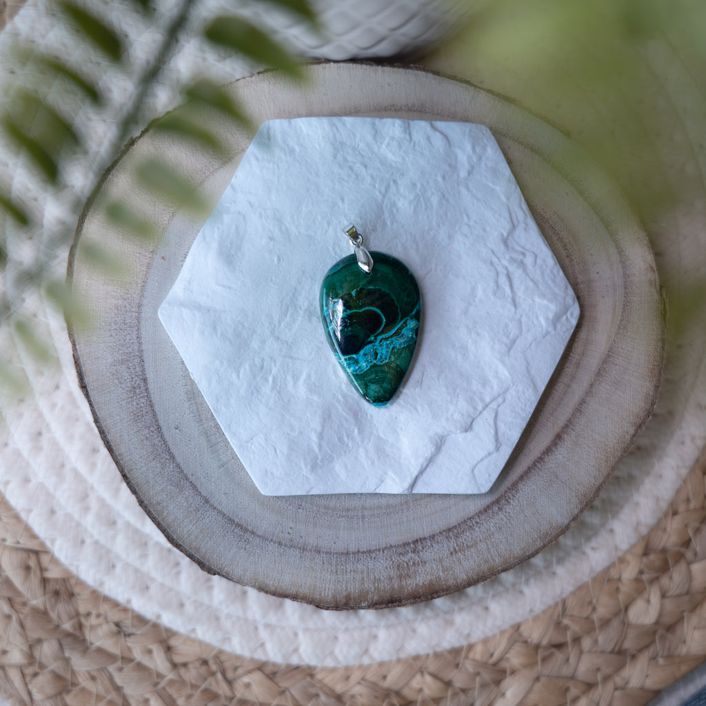 Pendentif Malachite Chrysocolle – Pierre naturelle protection et équilibre émotionnel