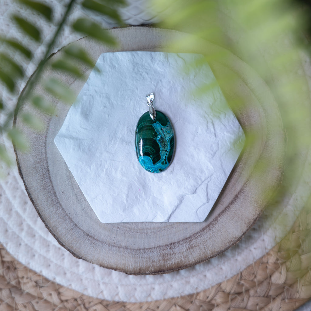 Pendentif Malachite Chrysocolle – Pierre naturelle protection et équilibre émotionnel