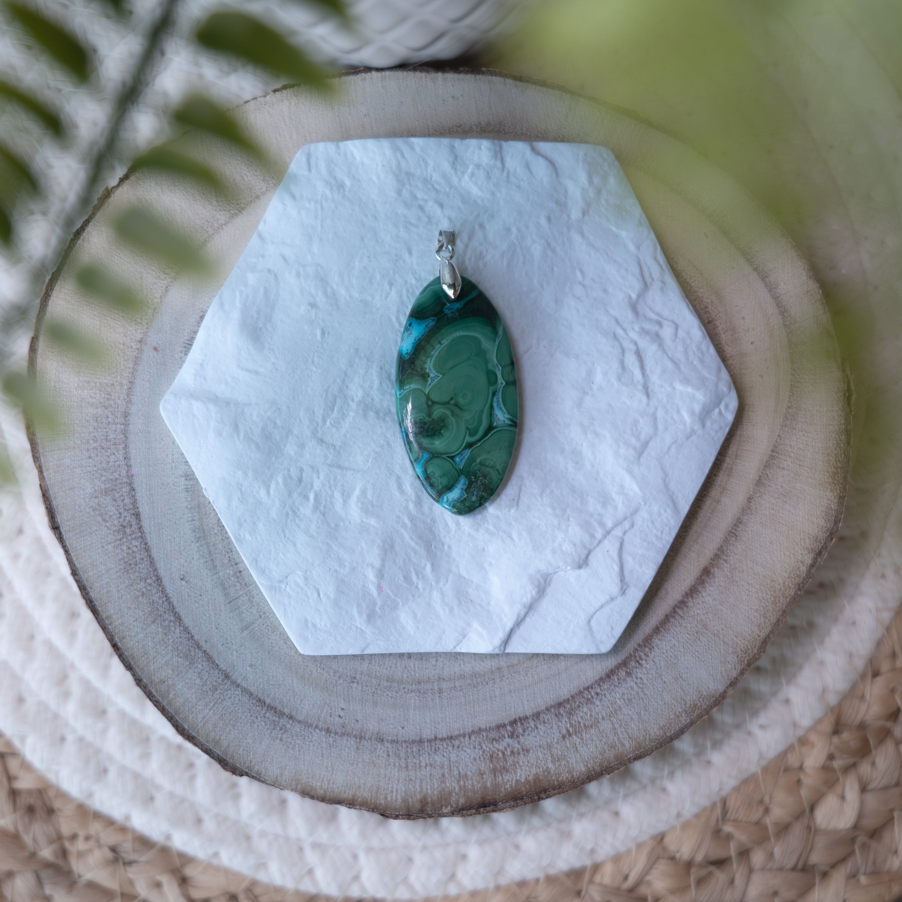 Pendentif Malachite Chrysocolle – Pierre naturelle protection et équilibre émotionnel