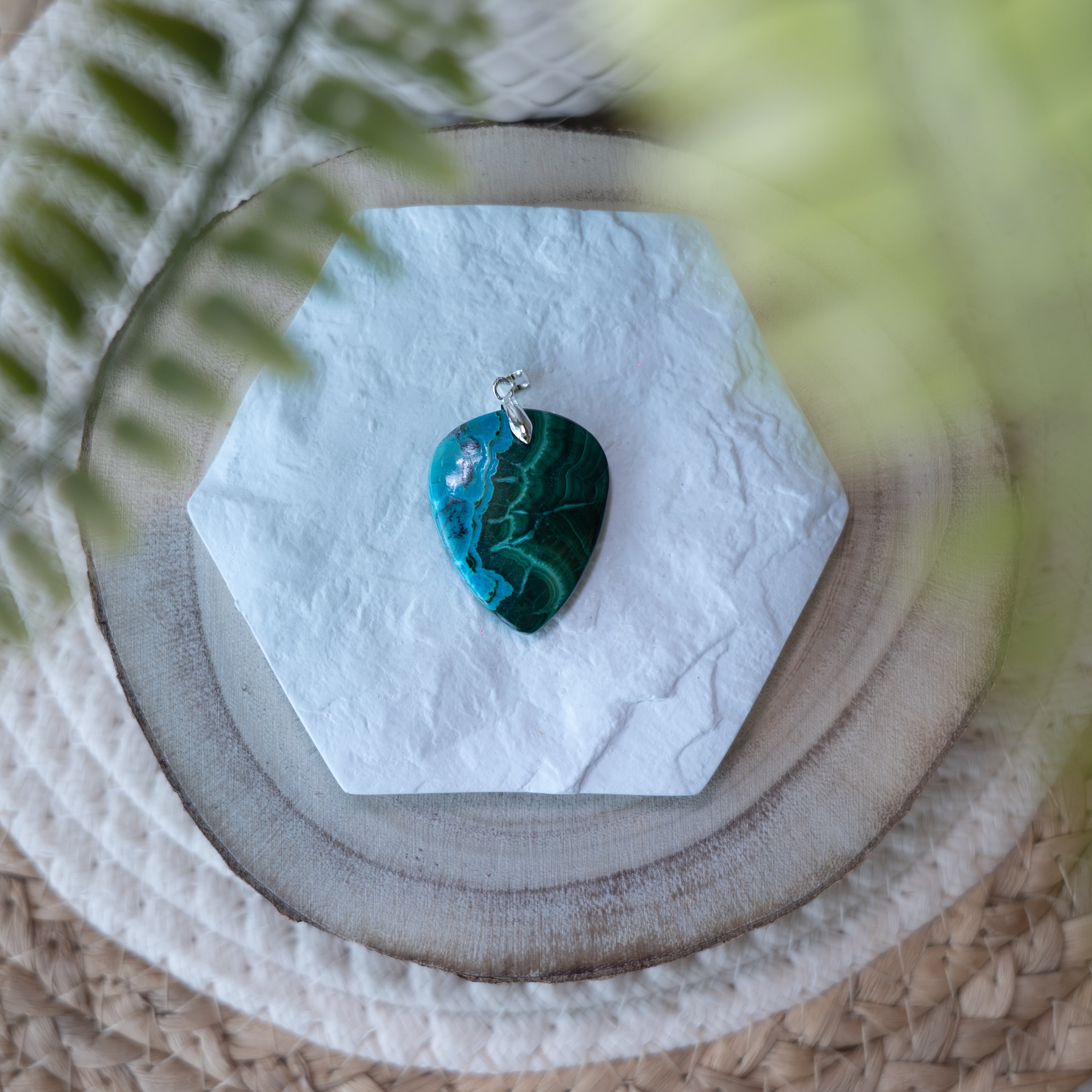 Pendentif Malachite Chrysocolle – Pierre naturelle protection et équilibre émotionnel