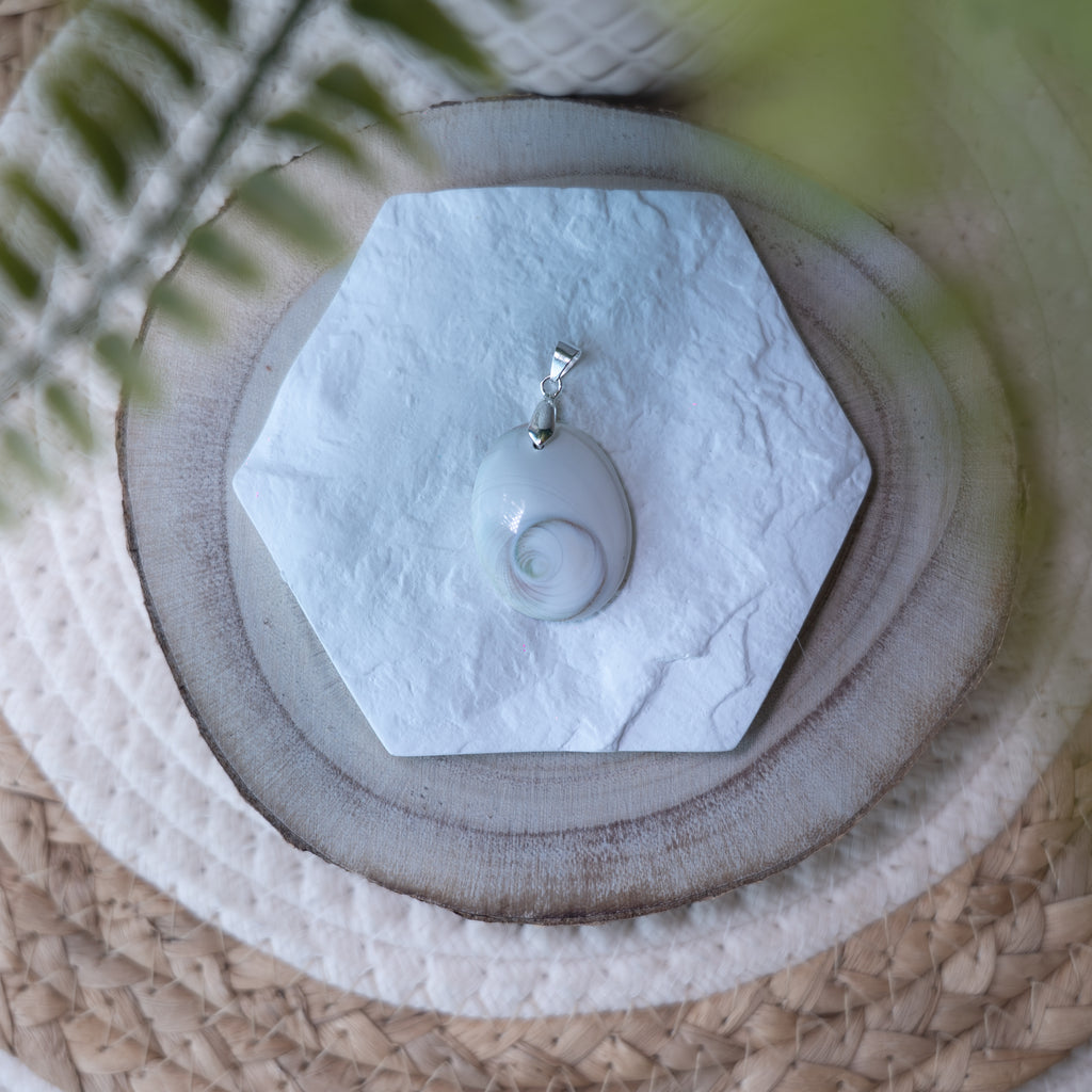 Pendentif Œil de Sainte-Lucie – Porte-bonheur naturel protection et chance