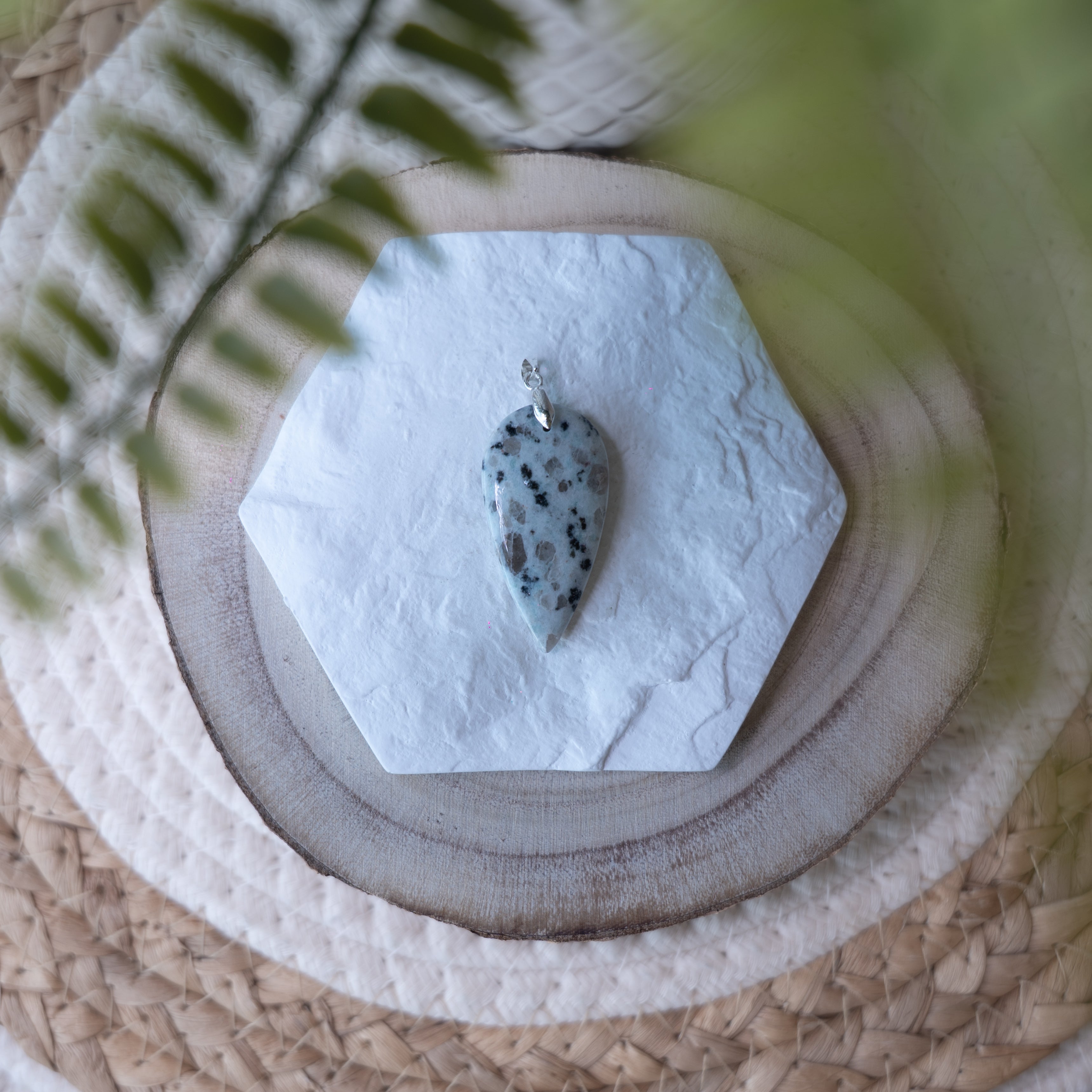 Pendentif Pegmatite Tourmaline Amazonite – Pierre naturelle protection et apaisement