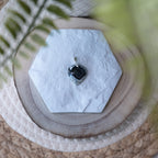 Pendentif Agate Dendritique – Pierre naturelle croissance et équilibre