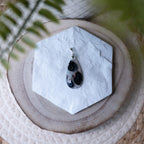 Pendentif Agate Noire Orbiculaire – Pierre naturelle protection et équilibre