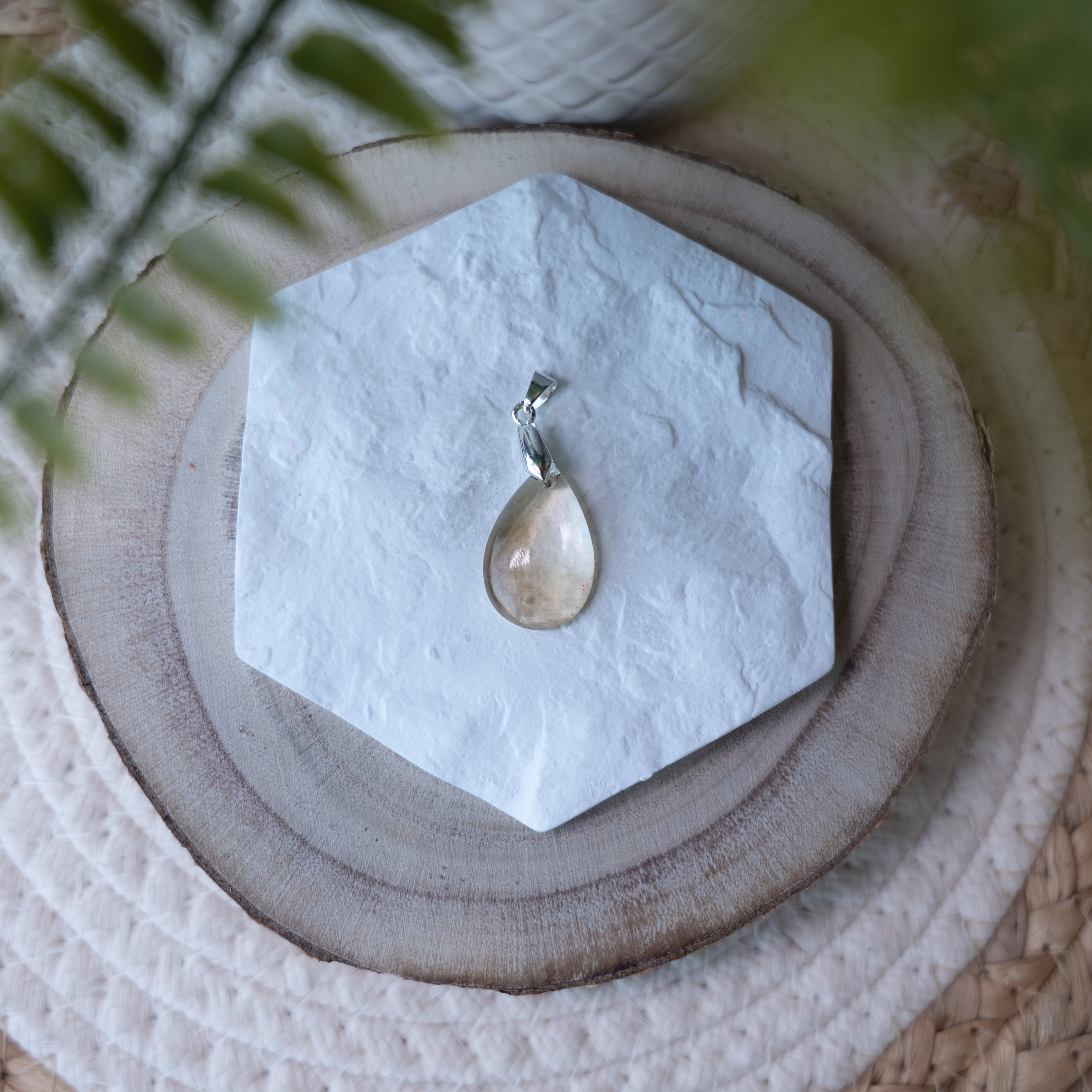 Pendentif Citrine – Pierre naturelle abondance et énergie positive
