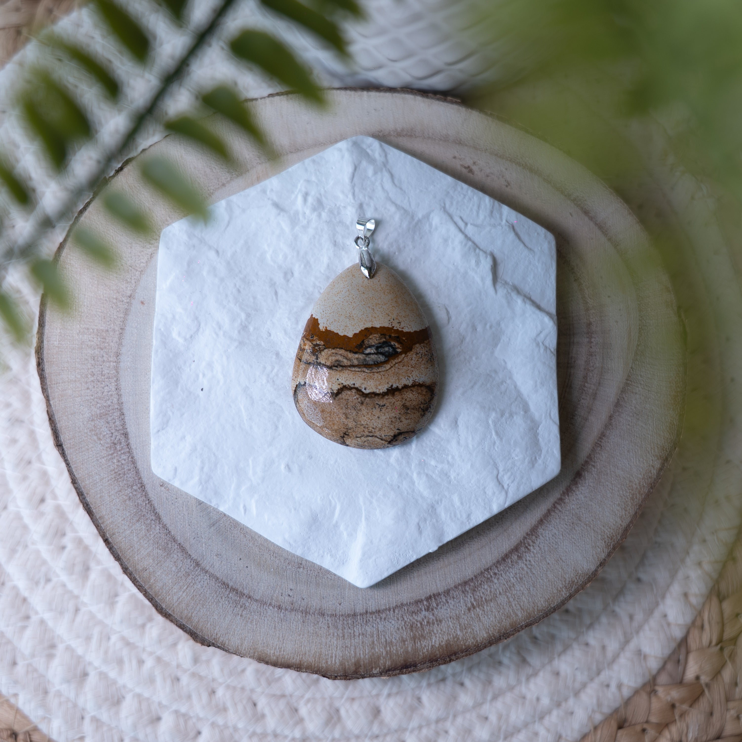 Pendentif Jaspe Paysage – Pierre naturelle ancrage et sérénité