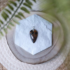 Pendentif Agate Cheetah – Pierre naturelle énergie et confiance