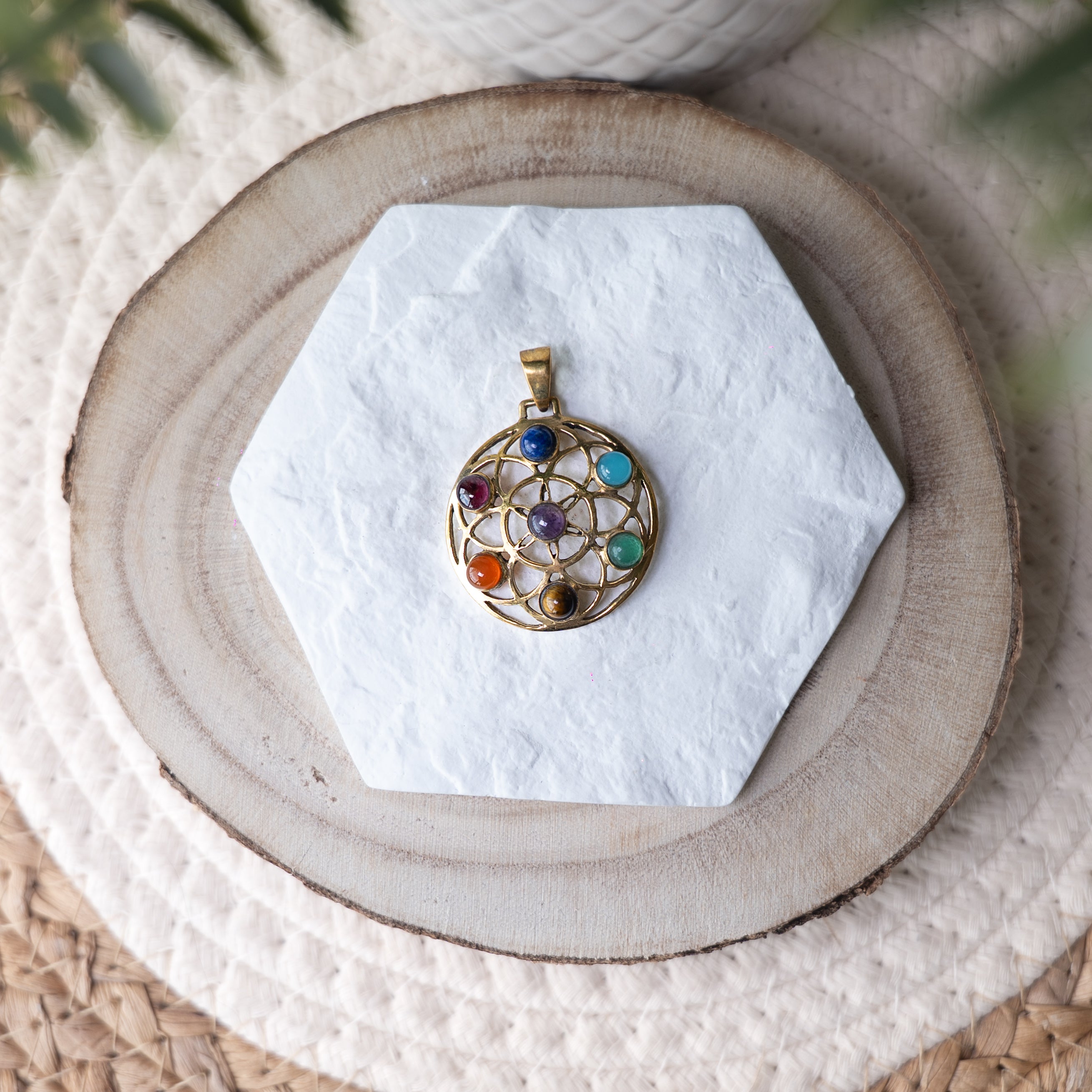 Bijoux Talisman en Géométrie Sacrée – Laiton, Bronze & Acier Inoxydable | Symboles Spirituels