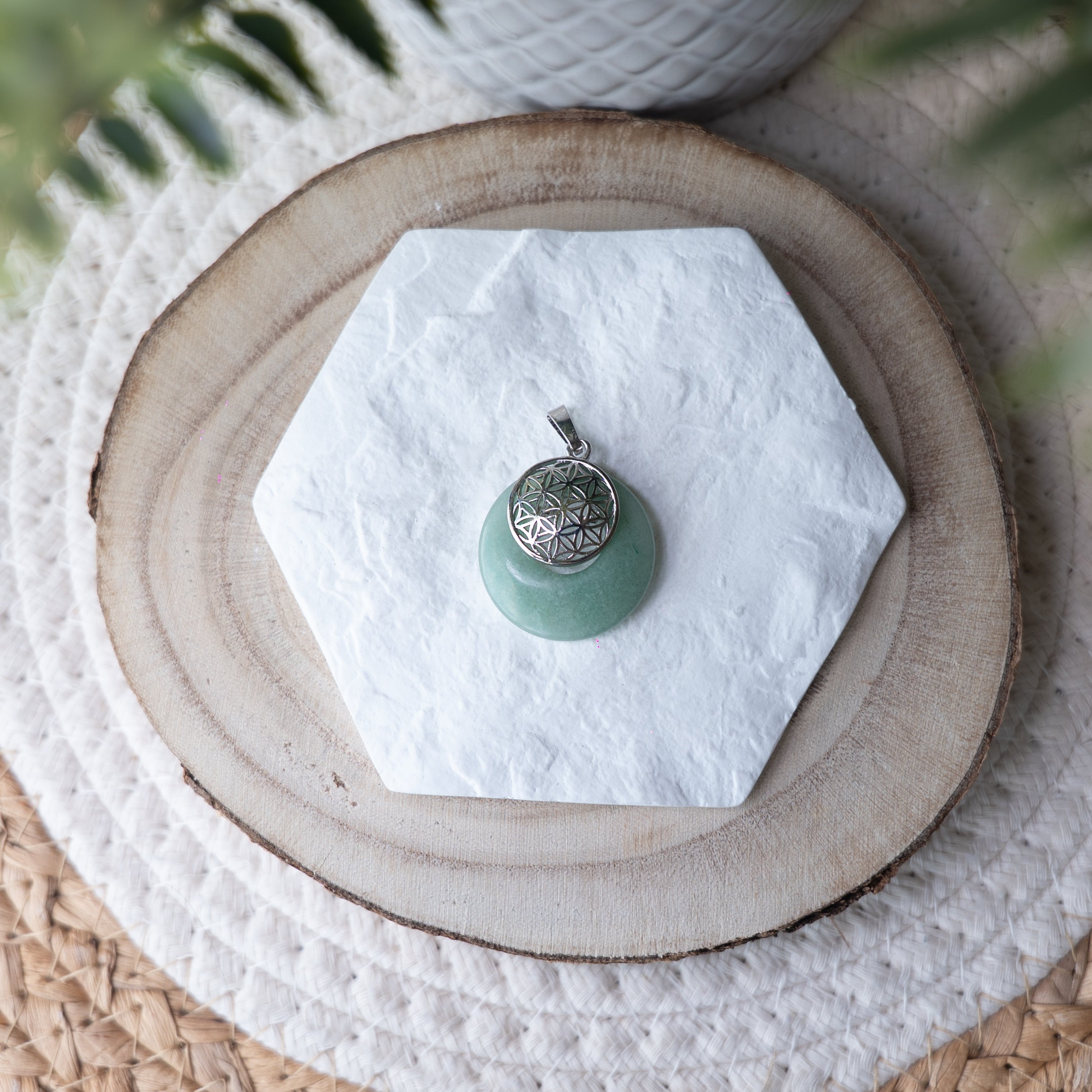 Bijoux Talisman en Géométrie Sacrée – Laiton, Bronze & Acier Inoxydable | Symboles Spirituels