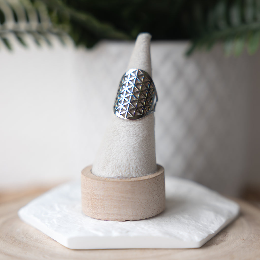 Bijoux Talisman en Géométrie Sacrée – Laiton, Bronze & Acier Inoxydable | Symboles Spirituels
