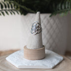 Bijoux Talisman en Géométrie Sacrée – Laiton, Bronze & Acier Inoxydable | Symboles Spirituels