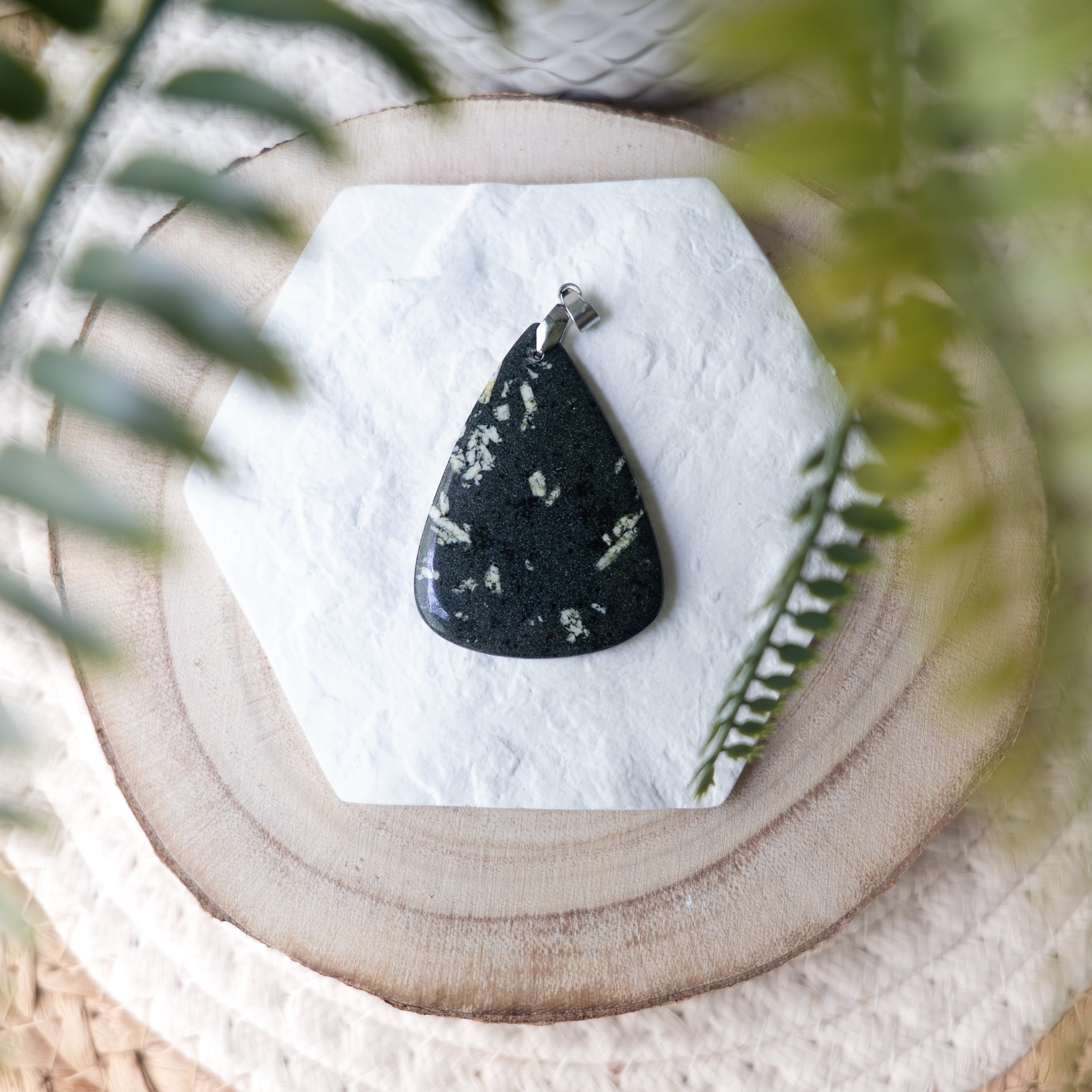 Bijoux en Pierres Naturelles à 10€ | Les Créas Dandy
