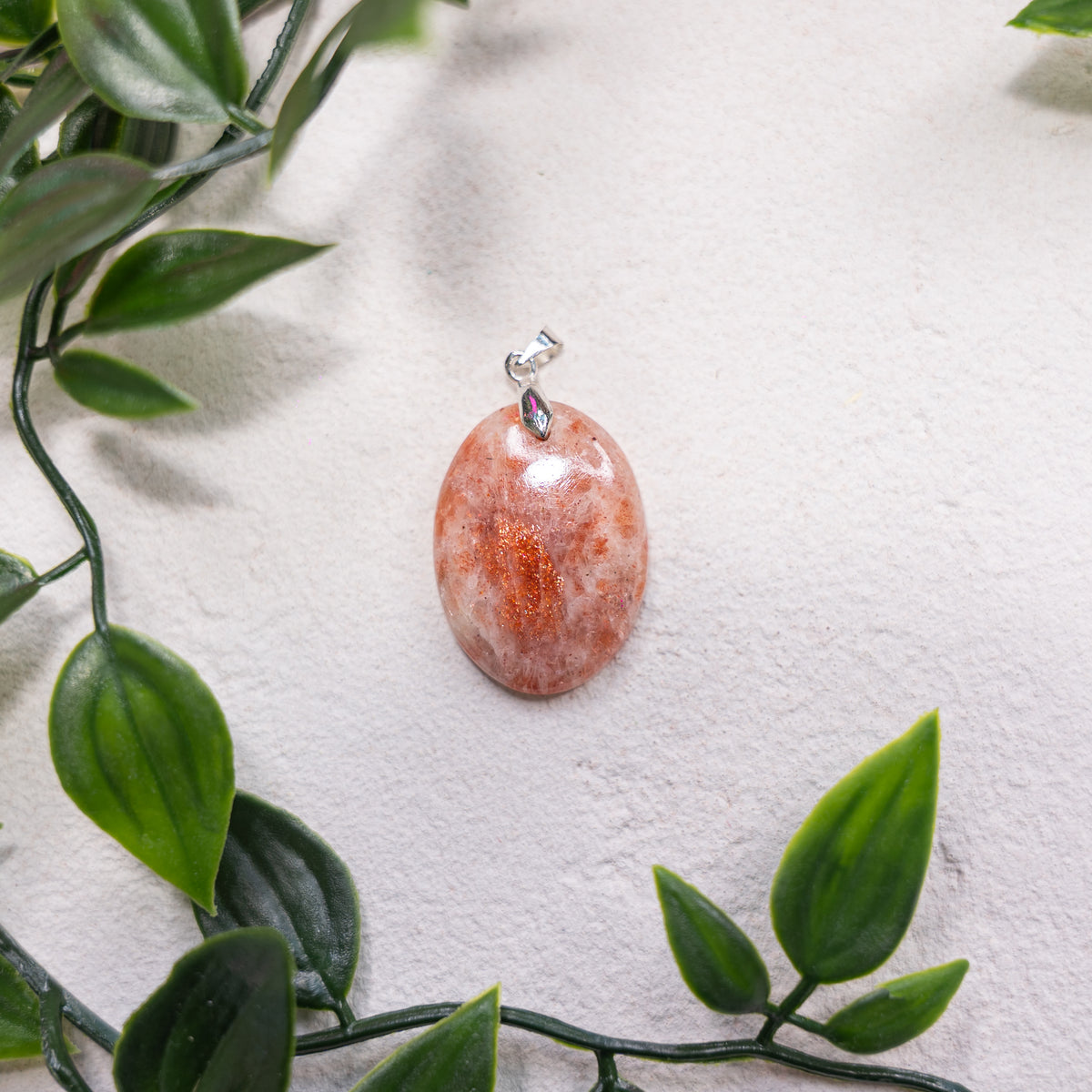 Pendentifs Pierre de Soleil – Pierre naturelle énergie et confiance en soi