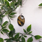Pendentif Bois Fossile – Pierre naturelle ancrage et sagesse