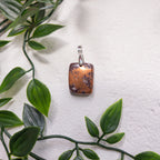Pendentif Dolomite Cuivre – Pierre naturelle équilibre et réconfort