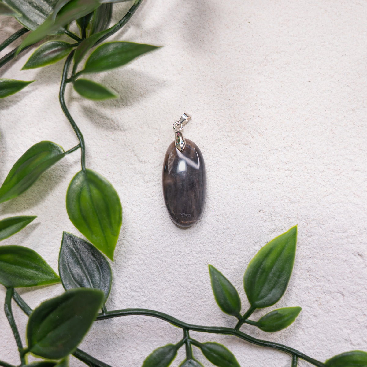 Pendentifs Pierre de Soleil – Pierre naturelle énergie et confiance en soi