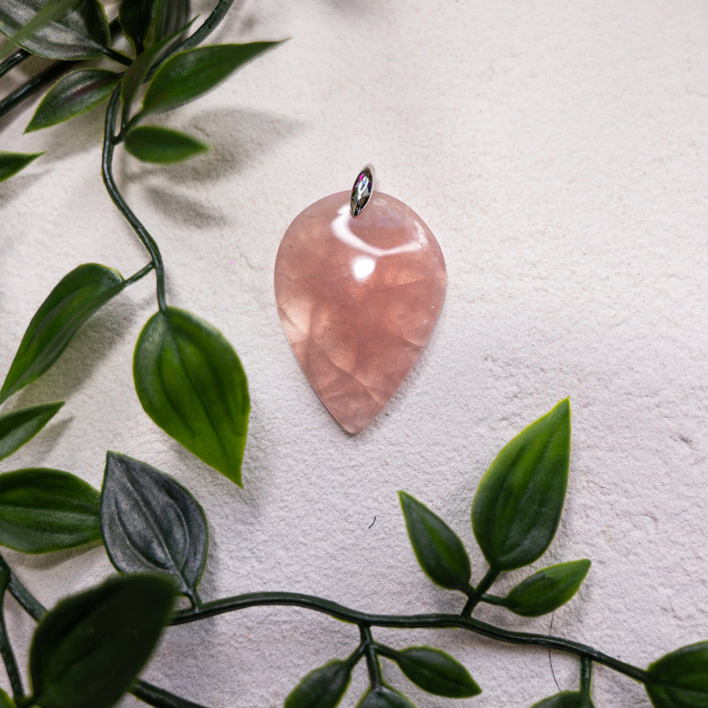 Pendentif Quartz Rose – Pierre naturelle amour et apaisement